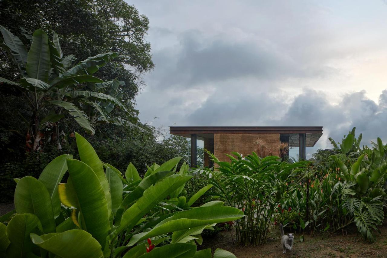 Achiote Architectural Gem - Adults Only Villa อูวีตา ภายนอก รูปภาพ